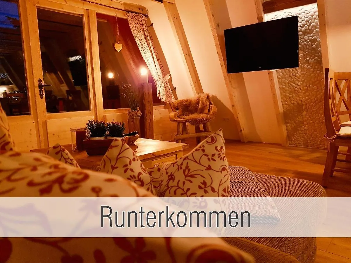 Huette41: Ganze Huette Nah Am See Mit Privatem Whirlpool, Sauna. Umzaeunt. Waldkirchen Holiday home